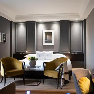 Elizabeth Lifestyle İtalya