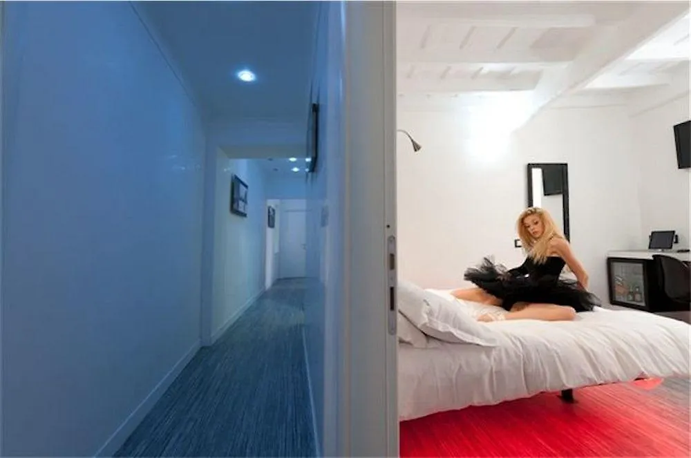 **** Konukevi Irooms - Spanish Steps Roma İtalya
