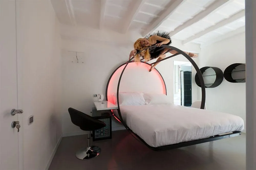 Irooms - Spanish Steps Roma 4*,