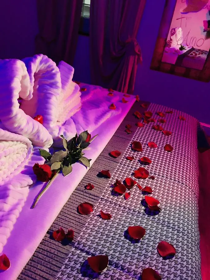 **** Konukevi Irooms - Spanish Steps Roma İtalya